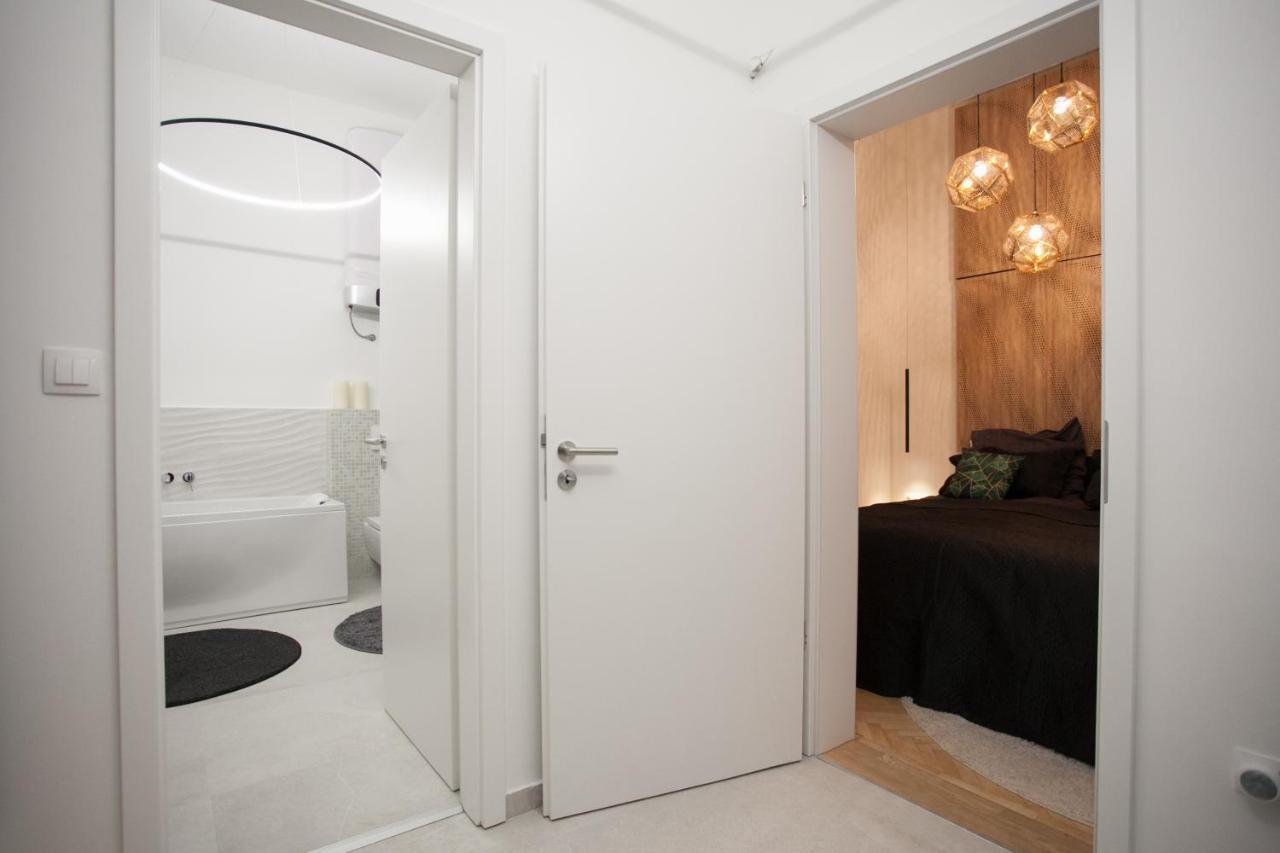 Real Delux Apartment Next To Gozsdu & Synagogue Budapest Luaran gambar