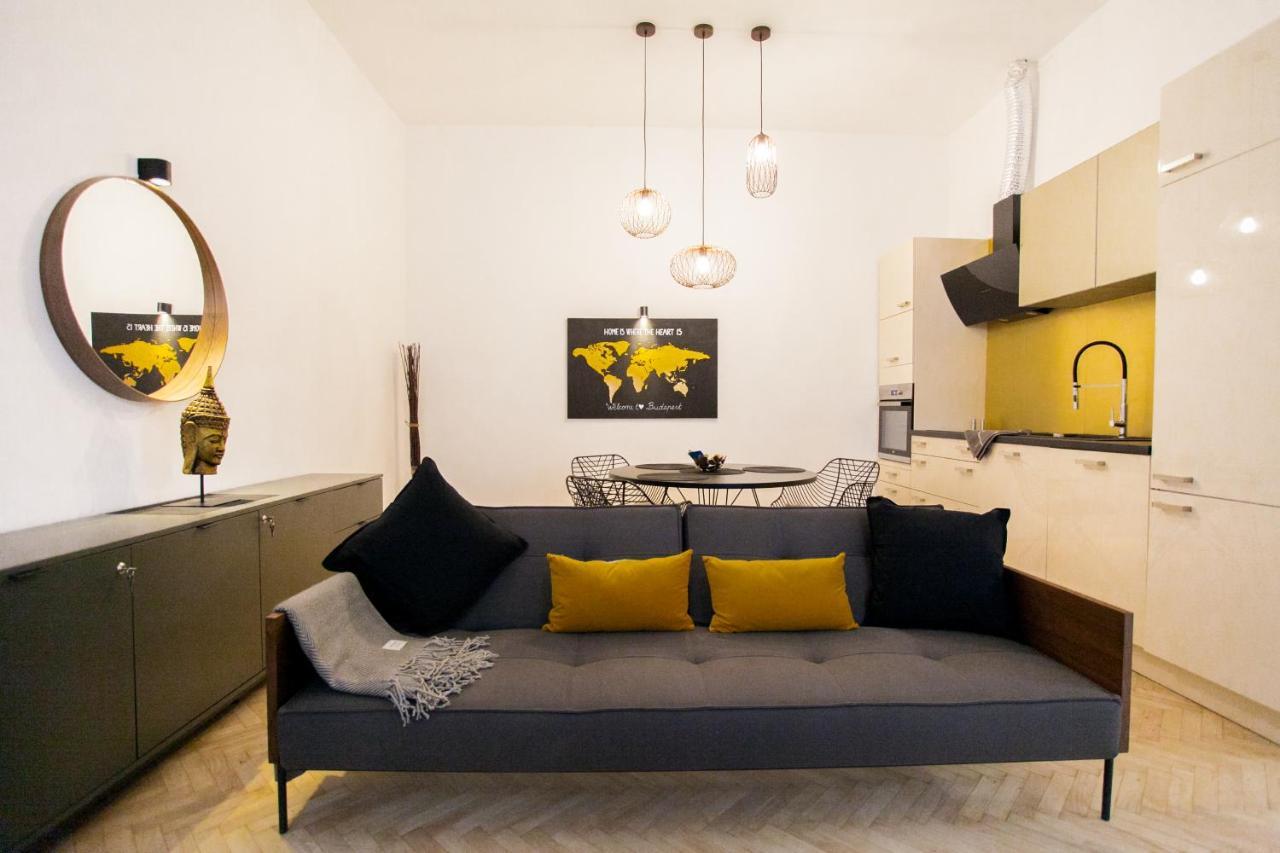 Real Delux Apartment Next To Gozsdu & Synagogue Budapest Luaran gambar