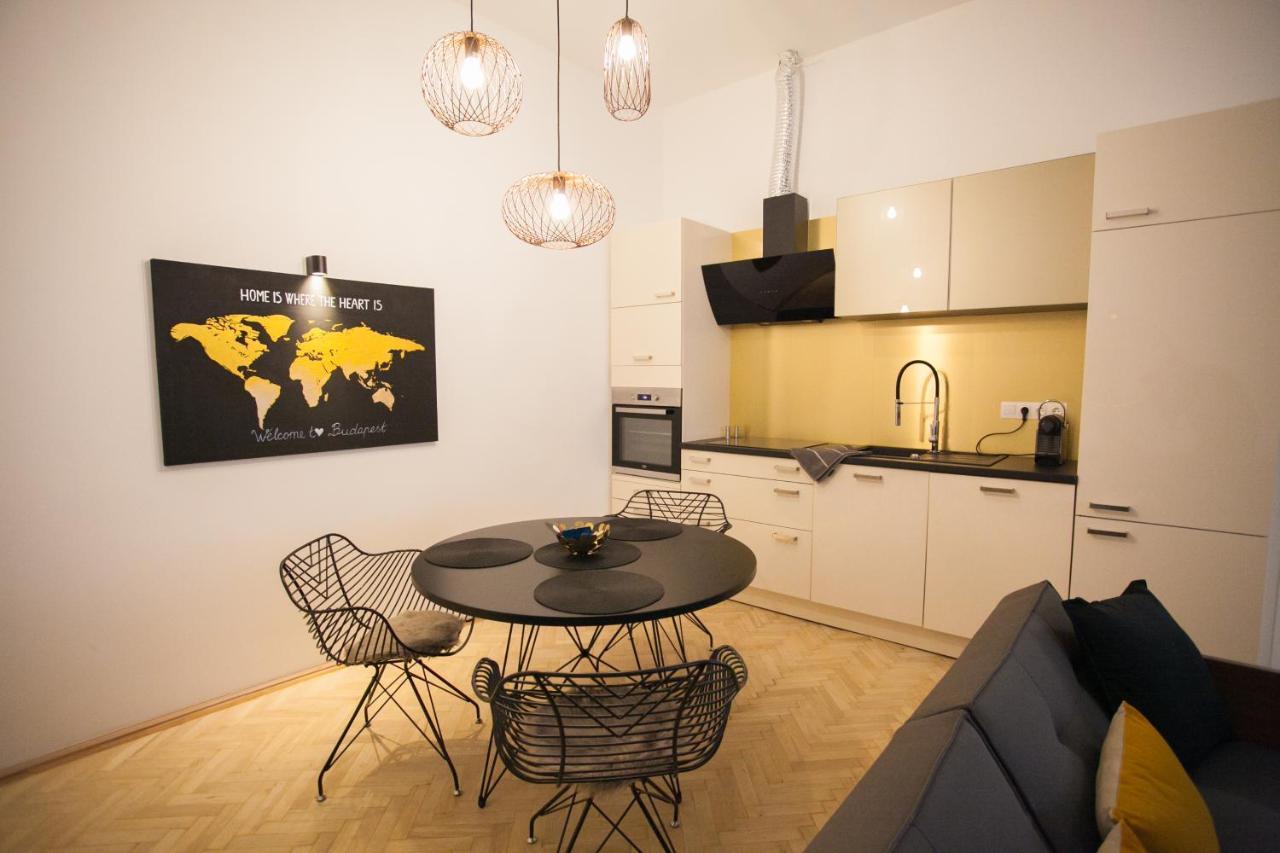 Real Delux Apartment Next To Gozsdu & Synagogue Budapest Luaran gambar